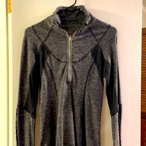 Lululemon Quarter zip pullover